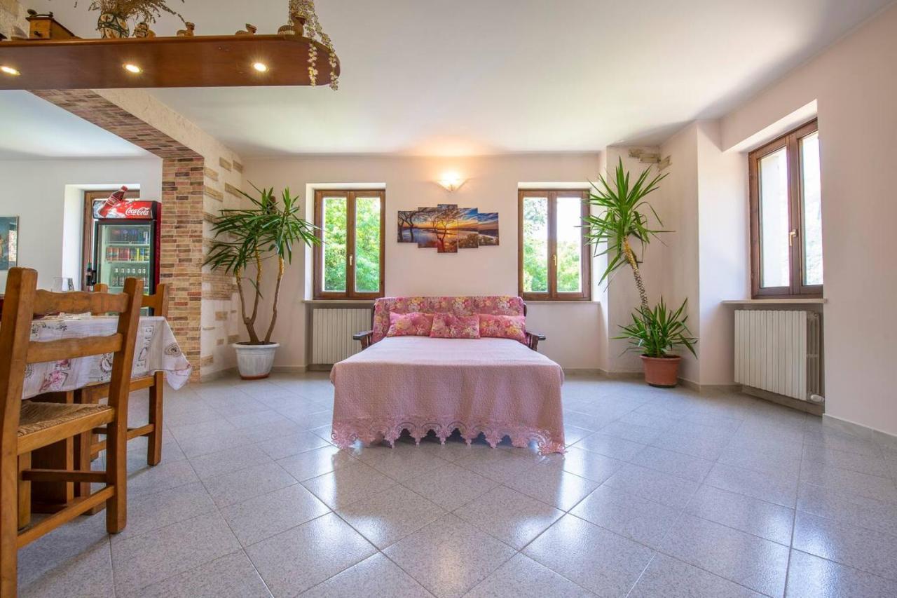 Appartement Le3Sirene à Brentino Belluno Extérieur photo